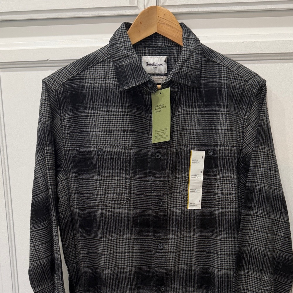 Goodfellow & Co Men's Gray Checkered Shirt